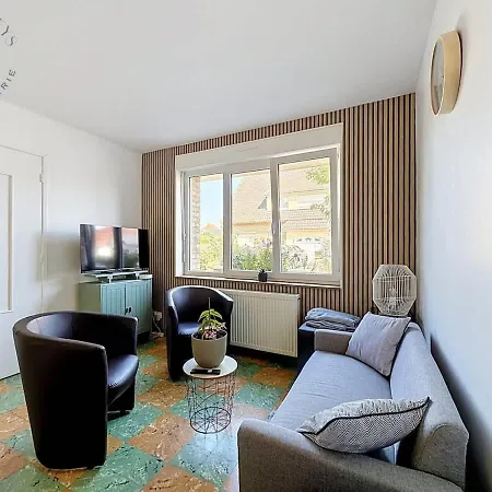 Maison Les Fougeres - 3ch - Garage Et Terrasse 펜션 브레뒨느